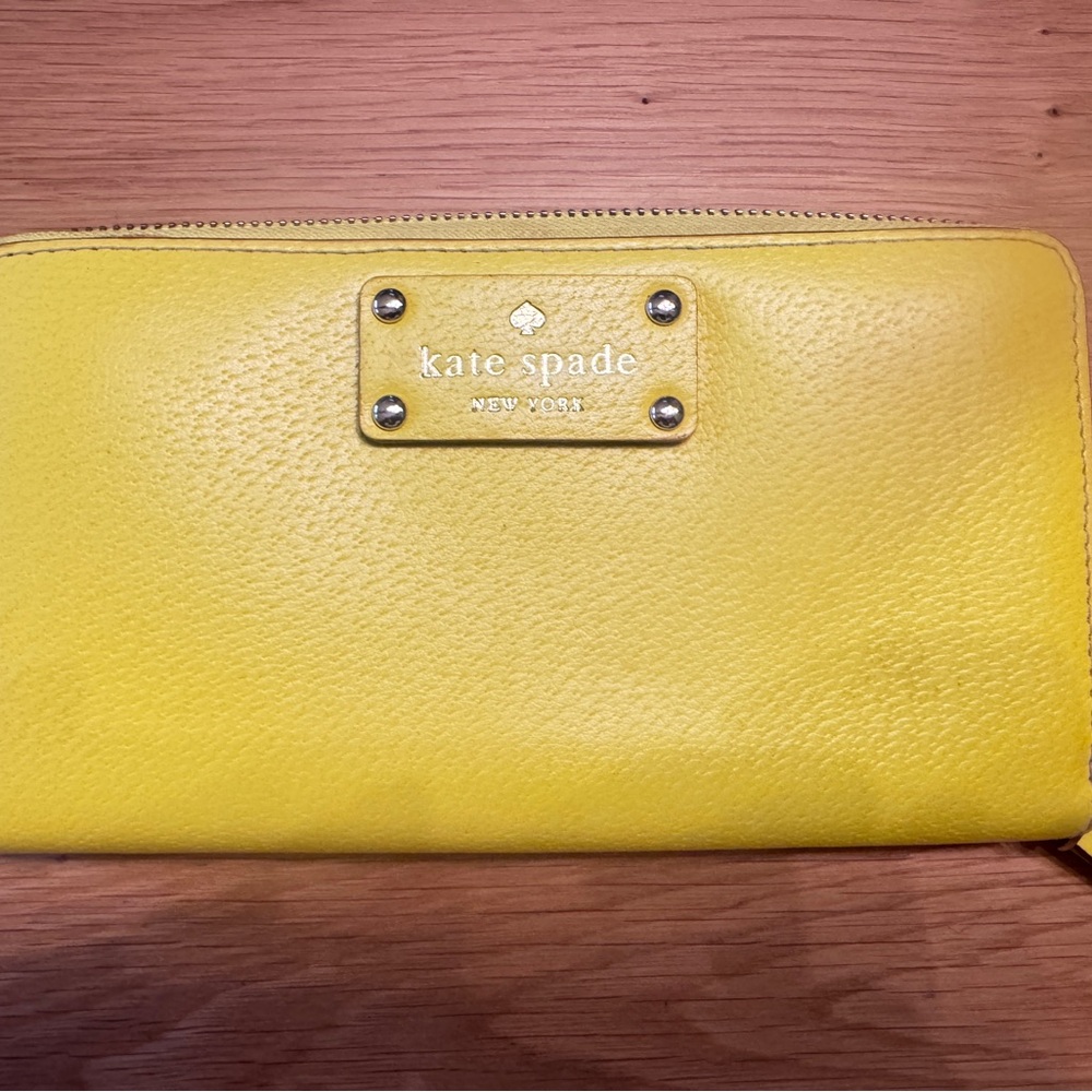 Kate Spade Sunny Yellow Zip Wallet